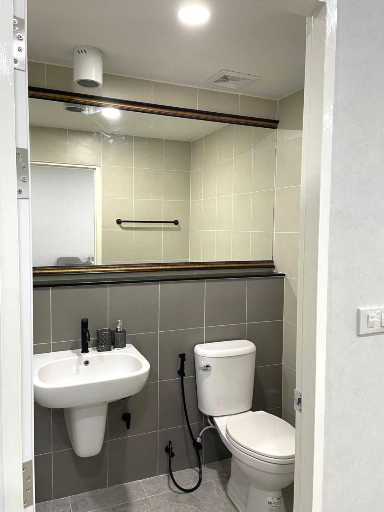 1 Bedroom Condo For Sale in Chang Khlan, Mueang Chiang Mai, Chiang Mai - Image 7