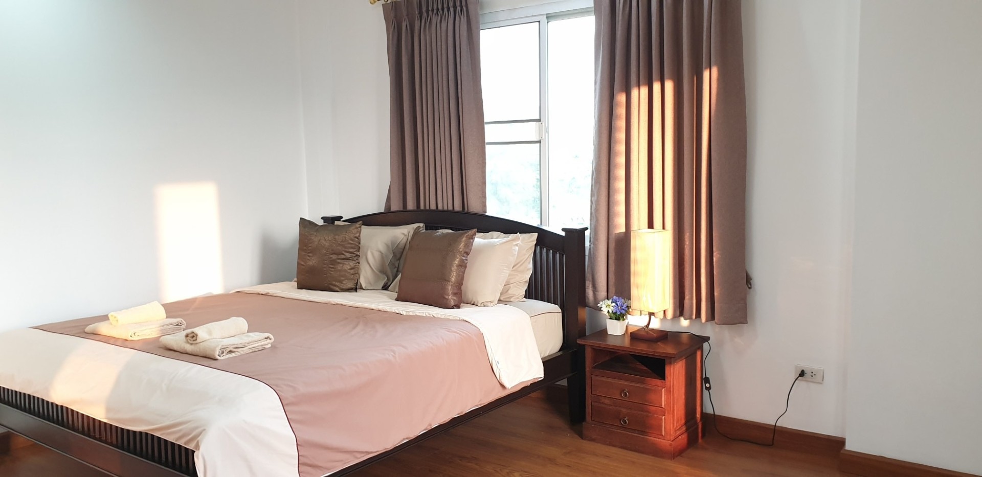 5 Bedroom House For Sale in Mae Hia, Mueang Chiang Mai, Chiang Mai - Image 7