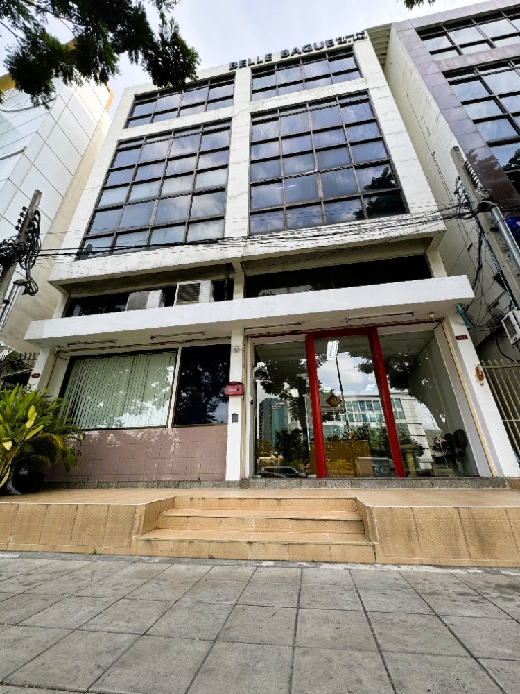  Retail Space For Sale in Thung Wat Don, Sathon, Bangkok - Image 1
