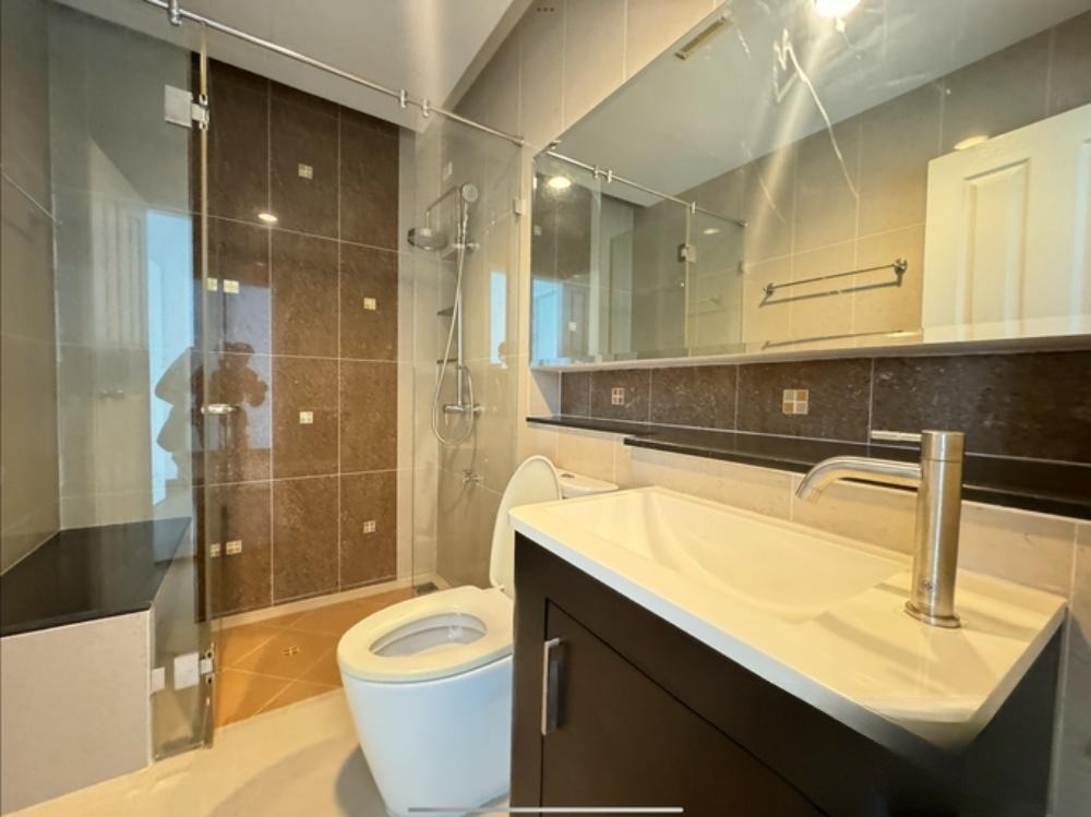 3 Bedroom House For Sale in Bang Khlo, Bang Kho Laem, Bangkok - Image 8
