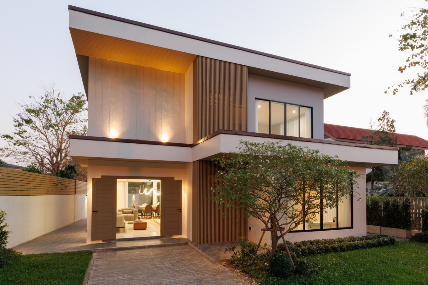 4 Bedroom House For Sale in Pa Daet, Mueang Chiang Mai, Chiang Mai - Image 2