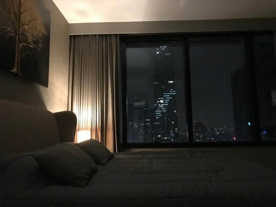 M Silom - Image 7