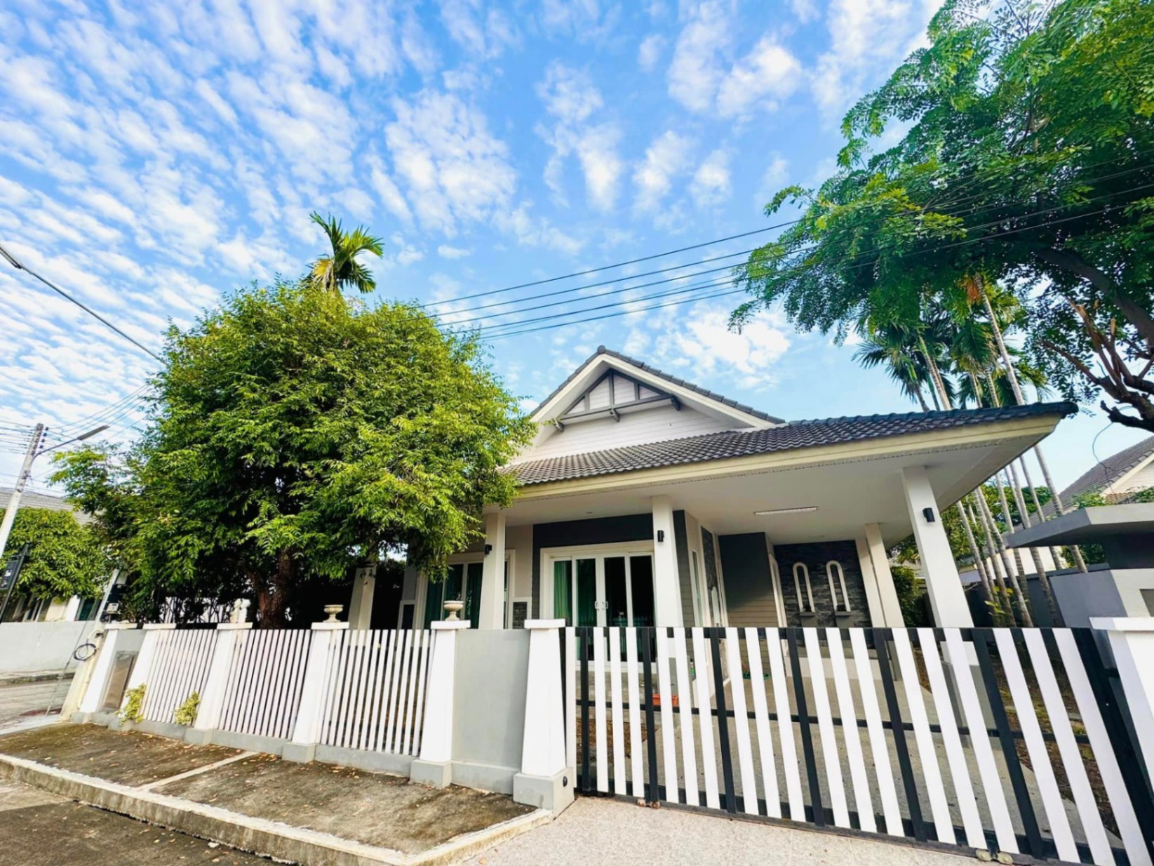 2 Bedroom House For Sale in Nong Khwai, Hang Dong, Chiang Mai - Image 1