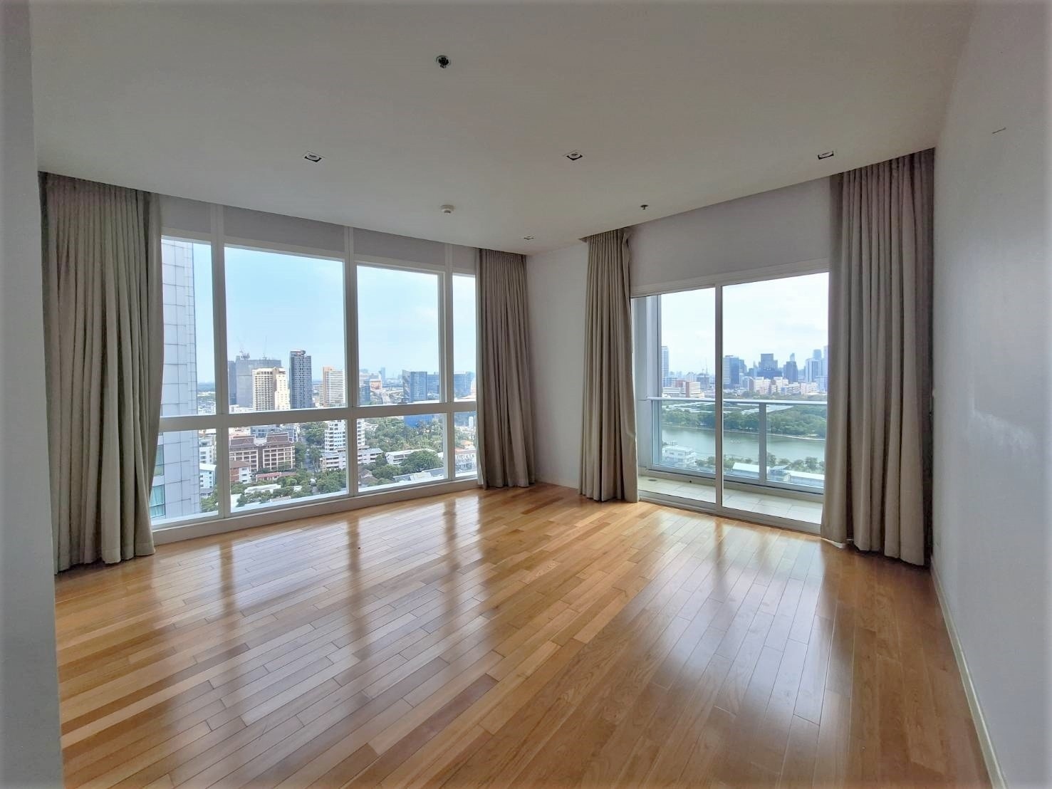 Millennium Residence - Image 5