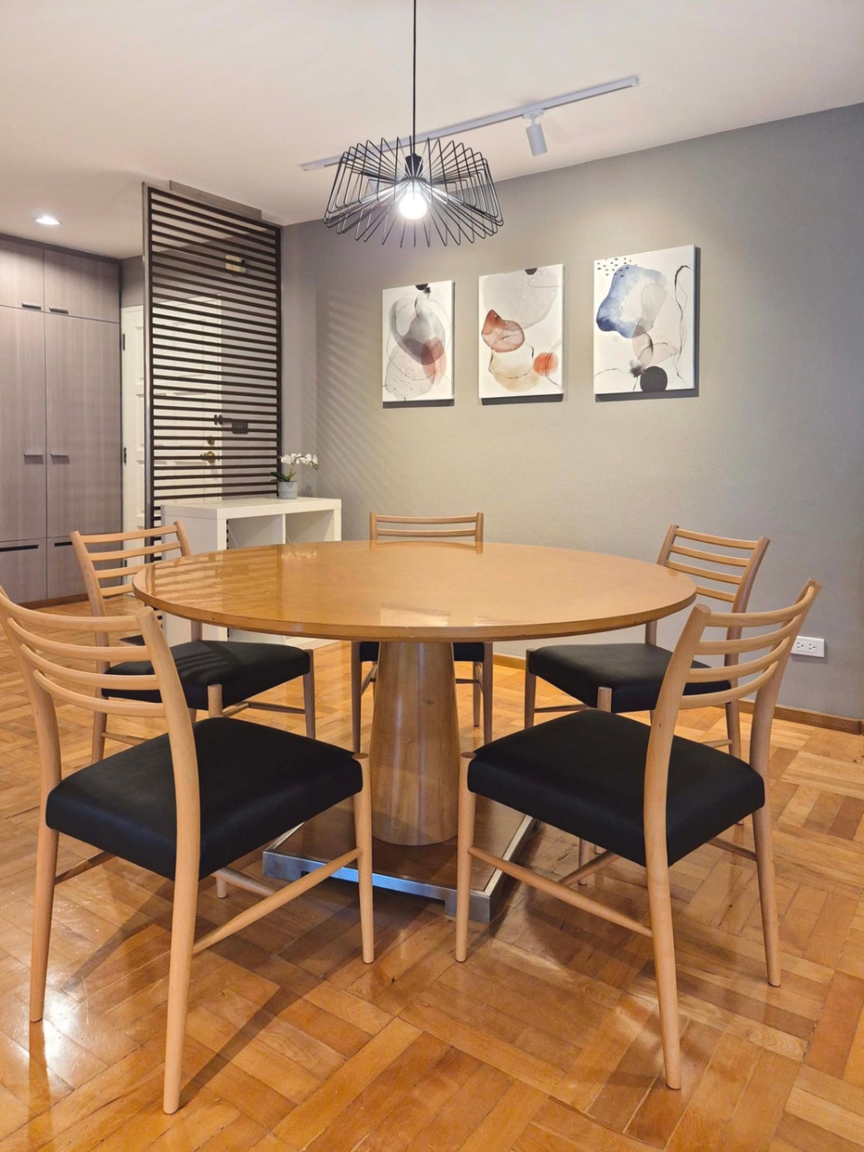 2 ห้องนอน คอนโด  ใน ช่องนนทรี, ยานนาวา, กรุงเทพมหานคร - Image 1