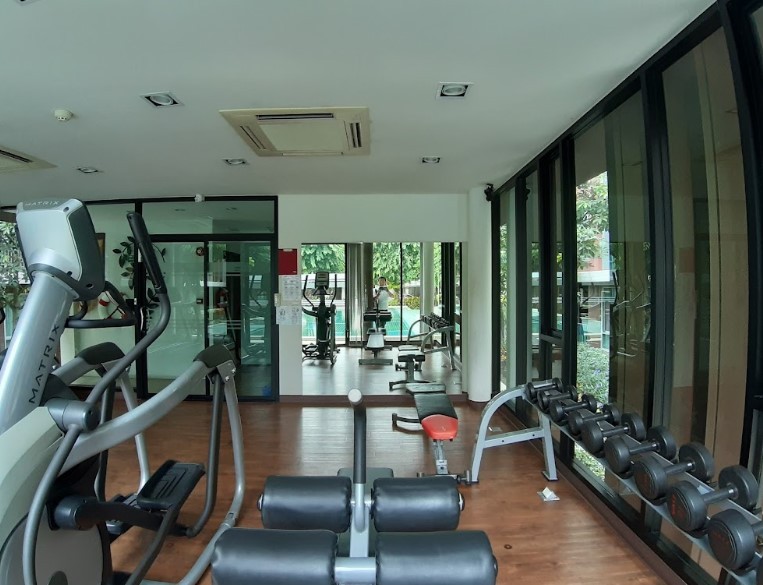 D VIENG Santitham - Image 5