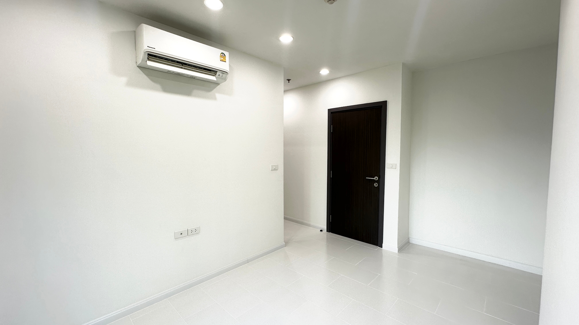 THE BASE Park West - Sukhumvit 77 - Image 2