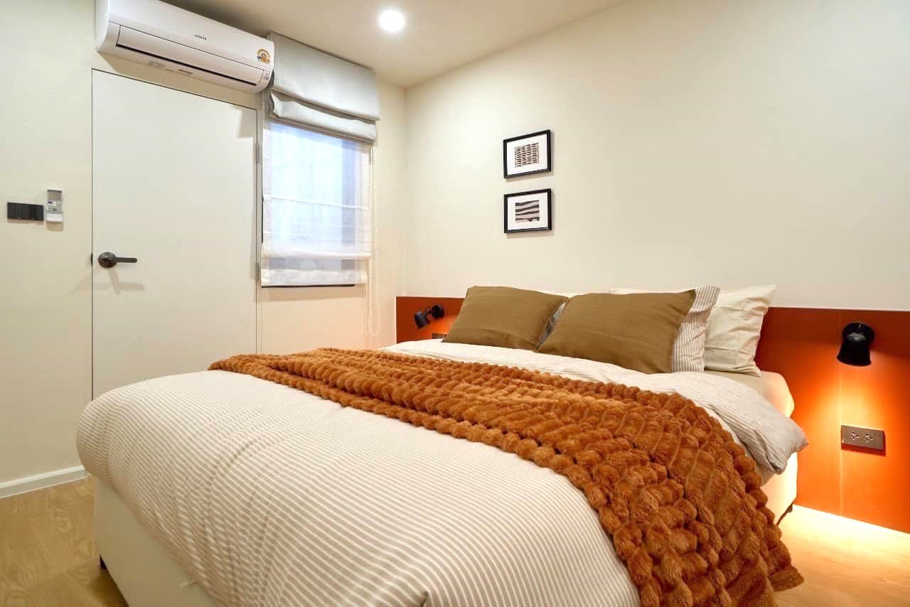 103 Condo Sukkasem - Image 4