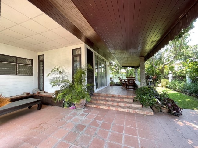 3 Bedroom House For Sale in Pa Daet, Mueang Chiang Mai, Chiang Mai - Image 3
