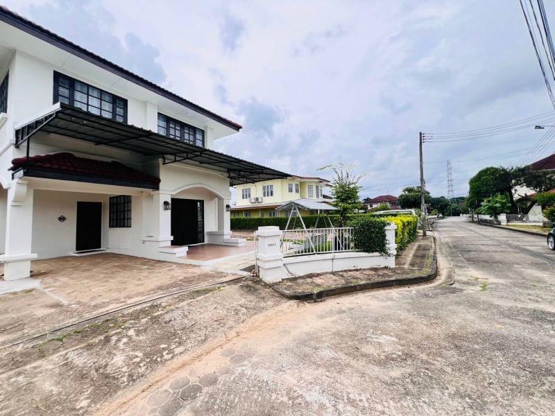 3 卧室 独立房屋  在  - Image 3