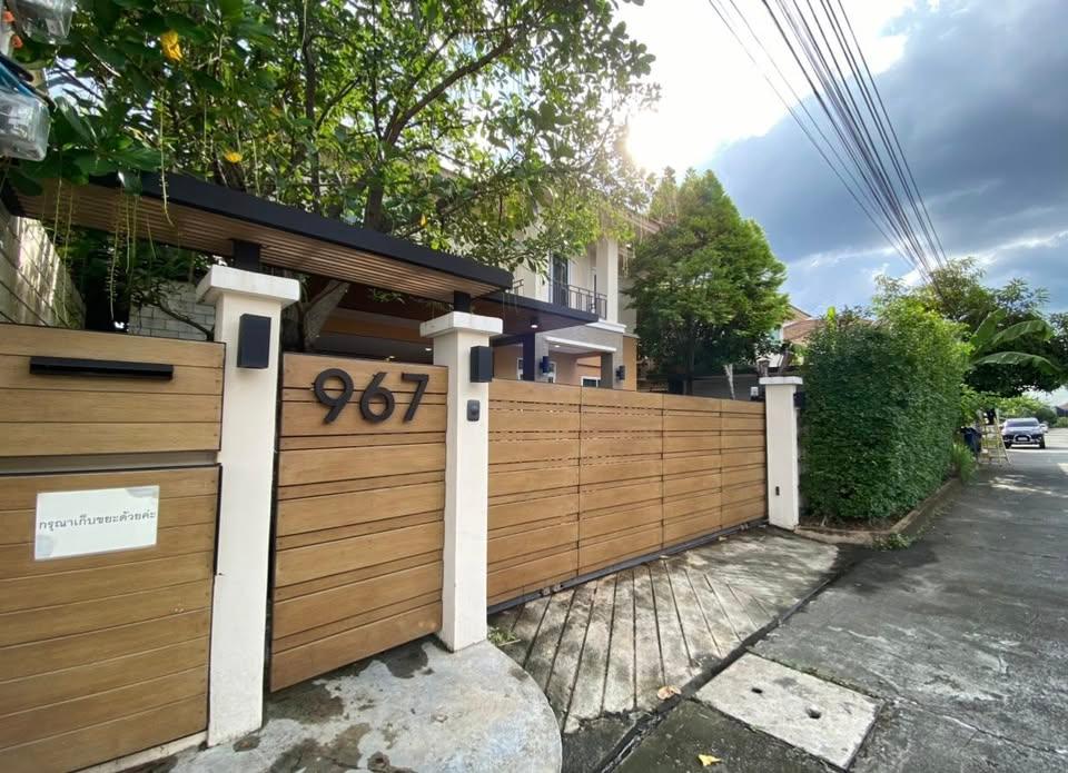 3 Bedroom House For Sale in Saphan Sung, Saphan Sung, Bangkok - Image 20