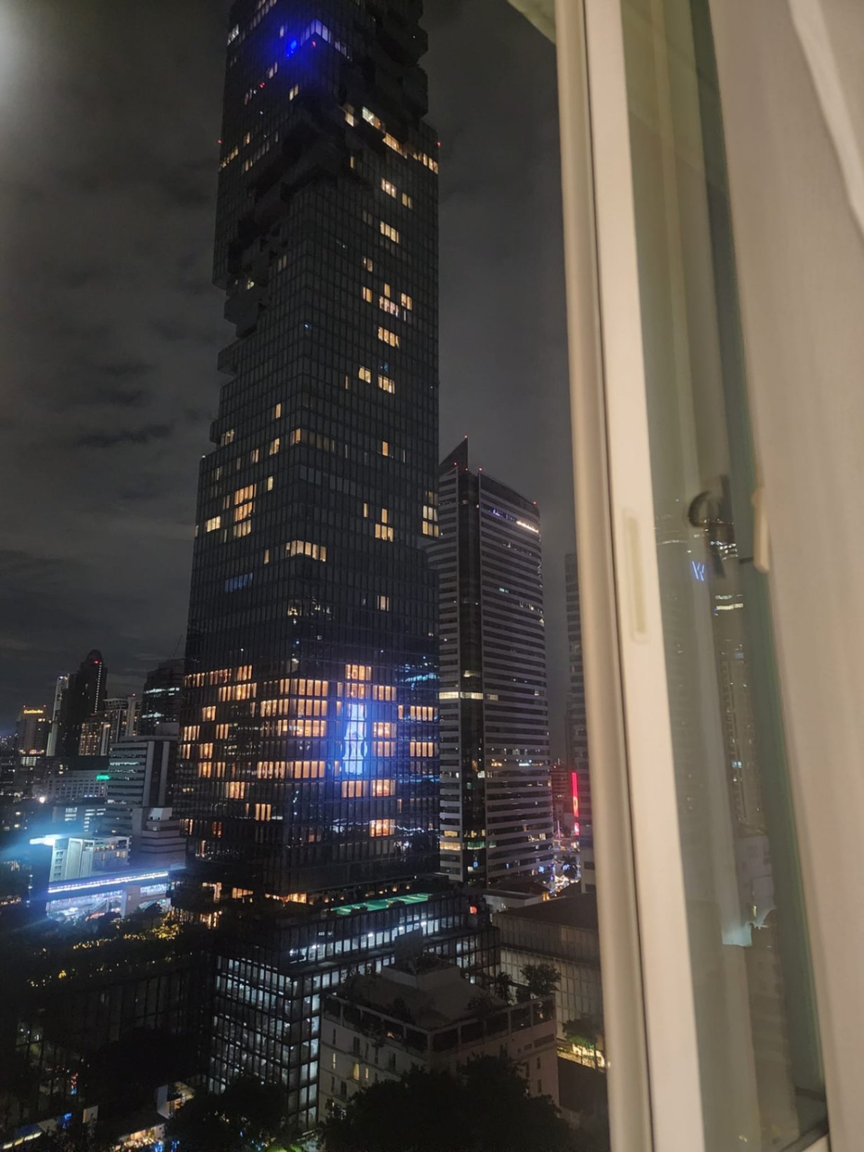 Ivy Sathorn 10 - Image 5