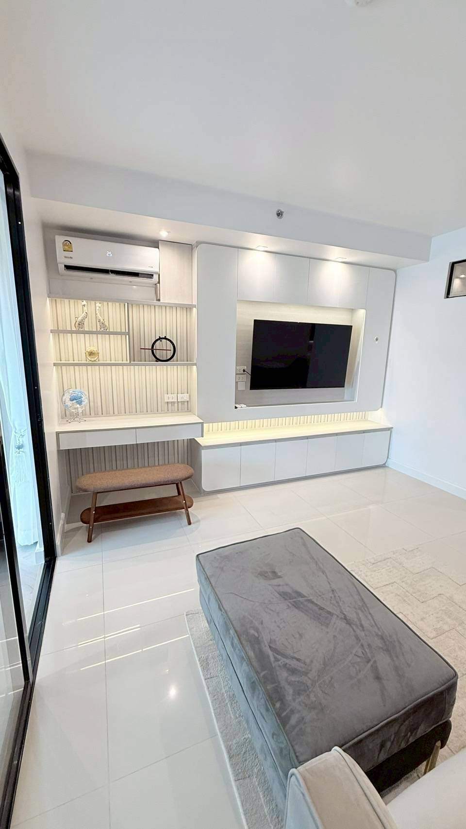 1 Bedroom Condo For Rent in Bang Kho Laem, Bang Kho Laem, Bangkok - Image 2