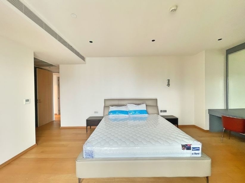 2 Bedroom Condo For Sale in Chong Nonsi, Yan Nawa, Bangkok - Image 5