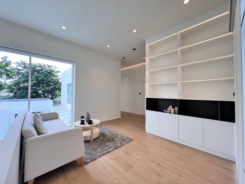 4 Bedroom House For Sale in Ban Waen, Hang Dong, Chiang Mai - Image 12