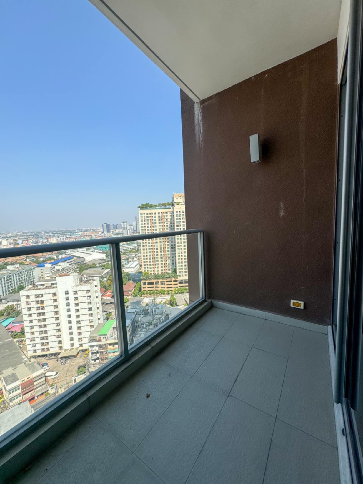 The Lofts Ekkamai - Image 7