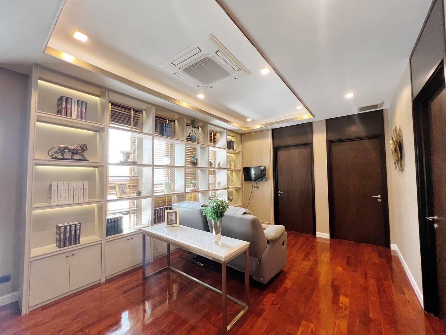 5 Bedroom House For Sale in Racha Thewa, Bang Phli, Samut Prakan - Image 9