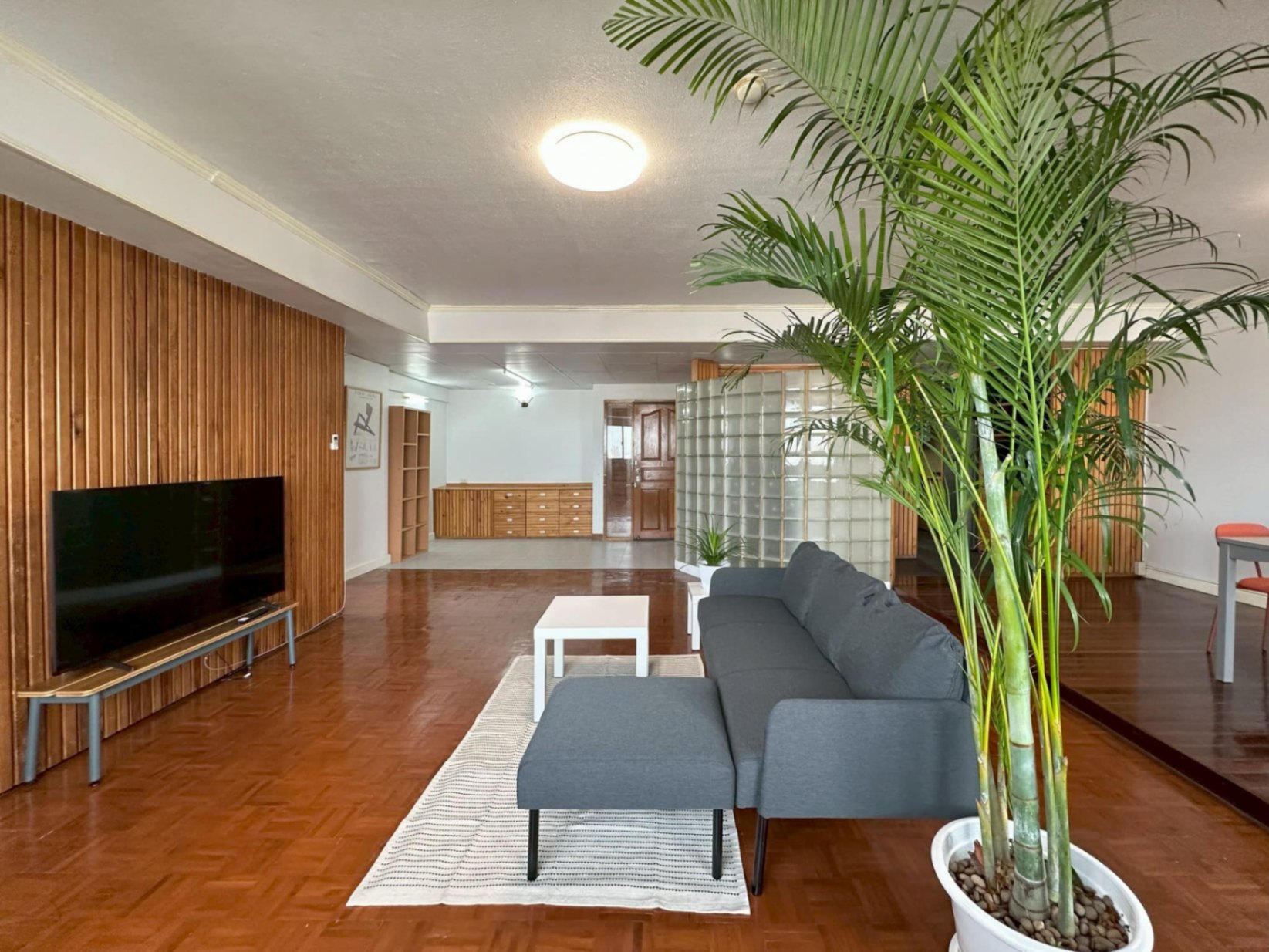 Baan On Nut Condominium - Image 1