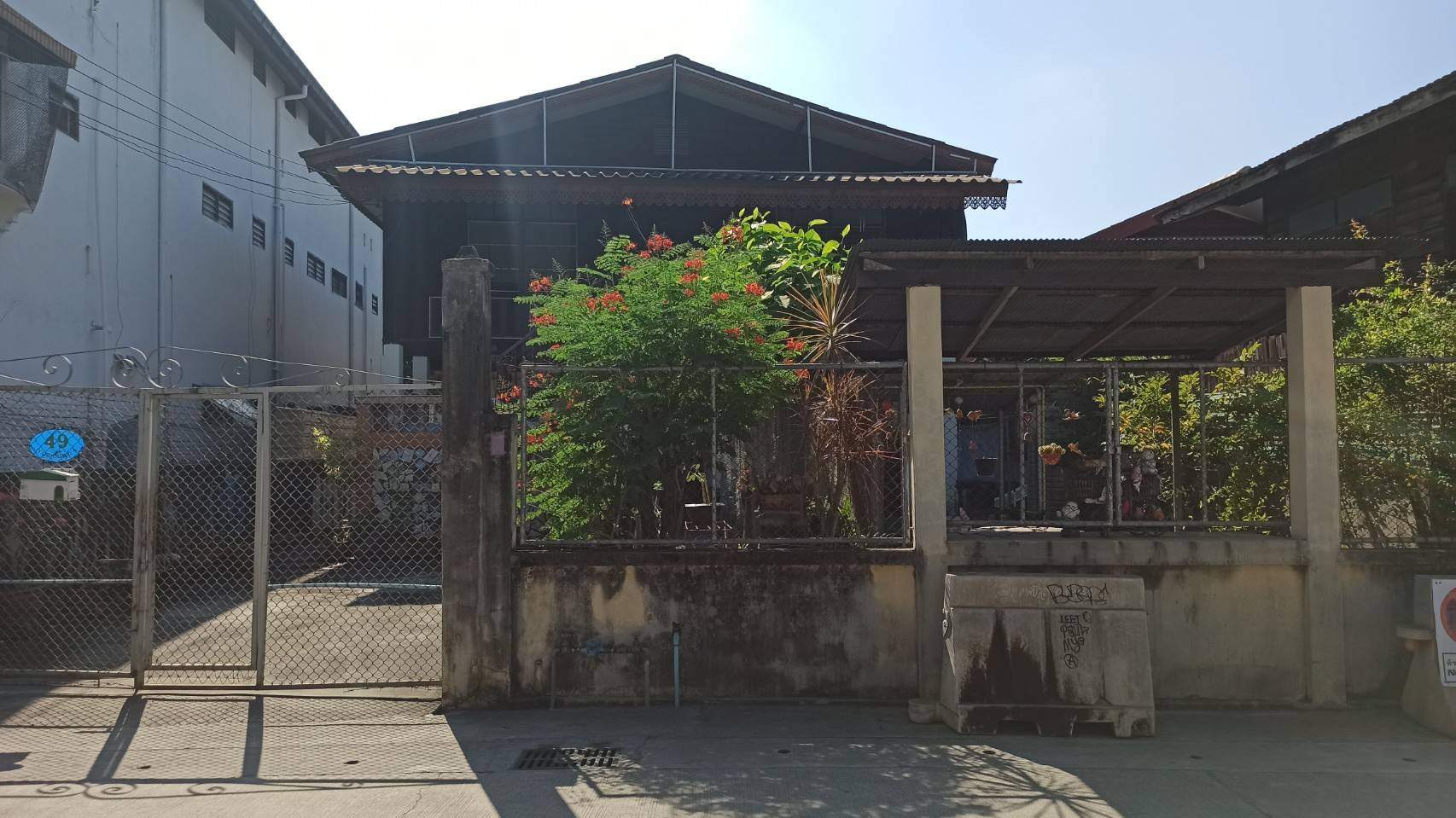 5 Bedroom House For Sale in Chang Moi, Mueang Chiang Mai, Chiang Mai - Image 5