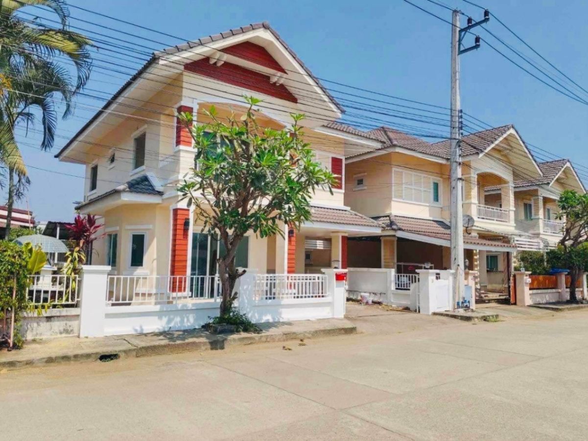 3 Bedroom House For Sale in Pa Bong, Saraphi, Chiang Mai - Image 1