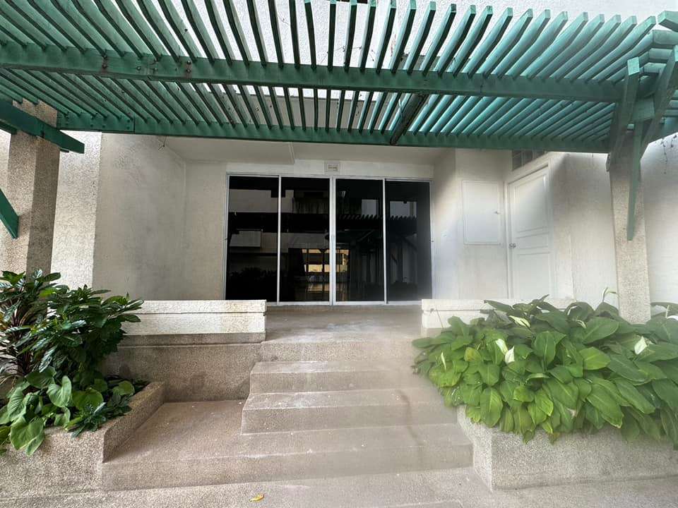 Supalai Place Condominium MAM (Sukhumvit 39 Phrom Phong) - Image 7