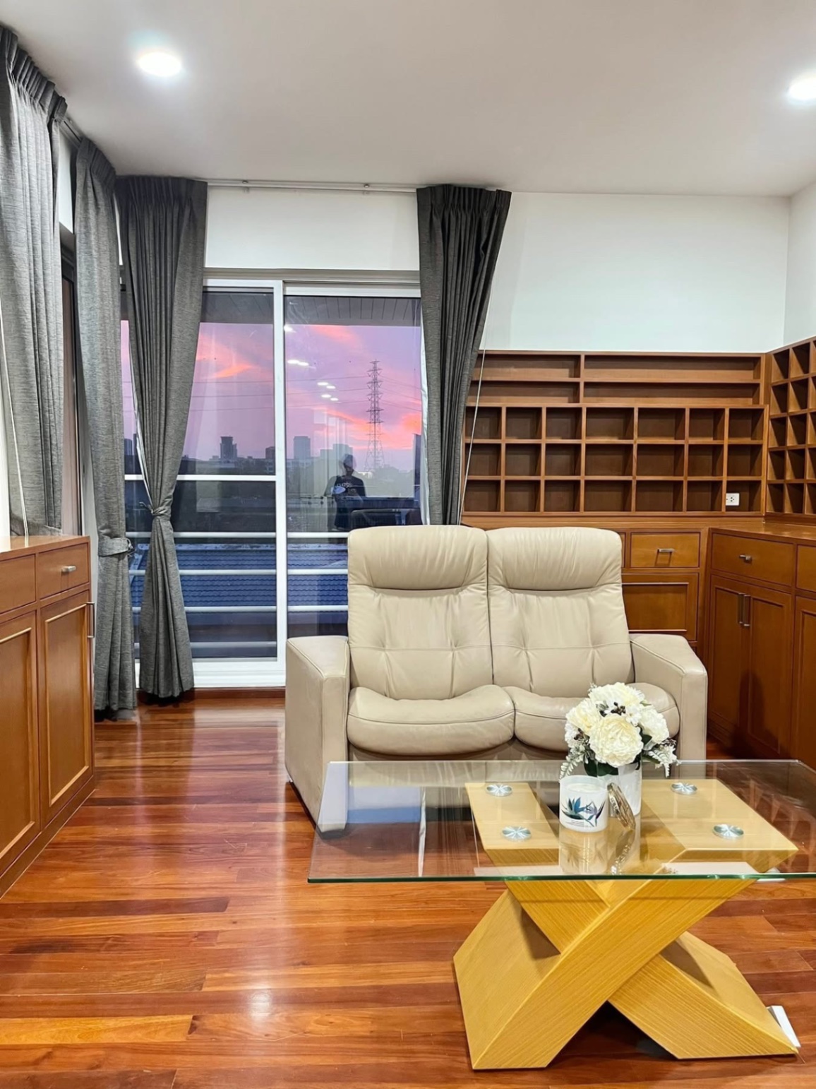 5 Bedroom House For Rent in Din Daeng, Din Daeng, Bangkok - Image 16