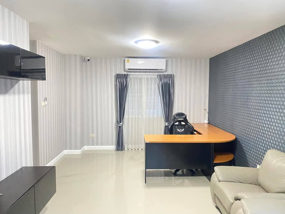 3 Bedroom House For Sale in San Kamphaeng, San Kamphaeng, Chiang Mai - Image 8