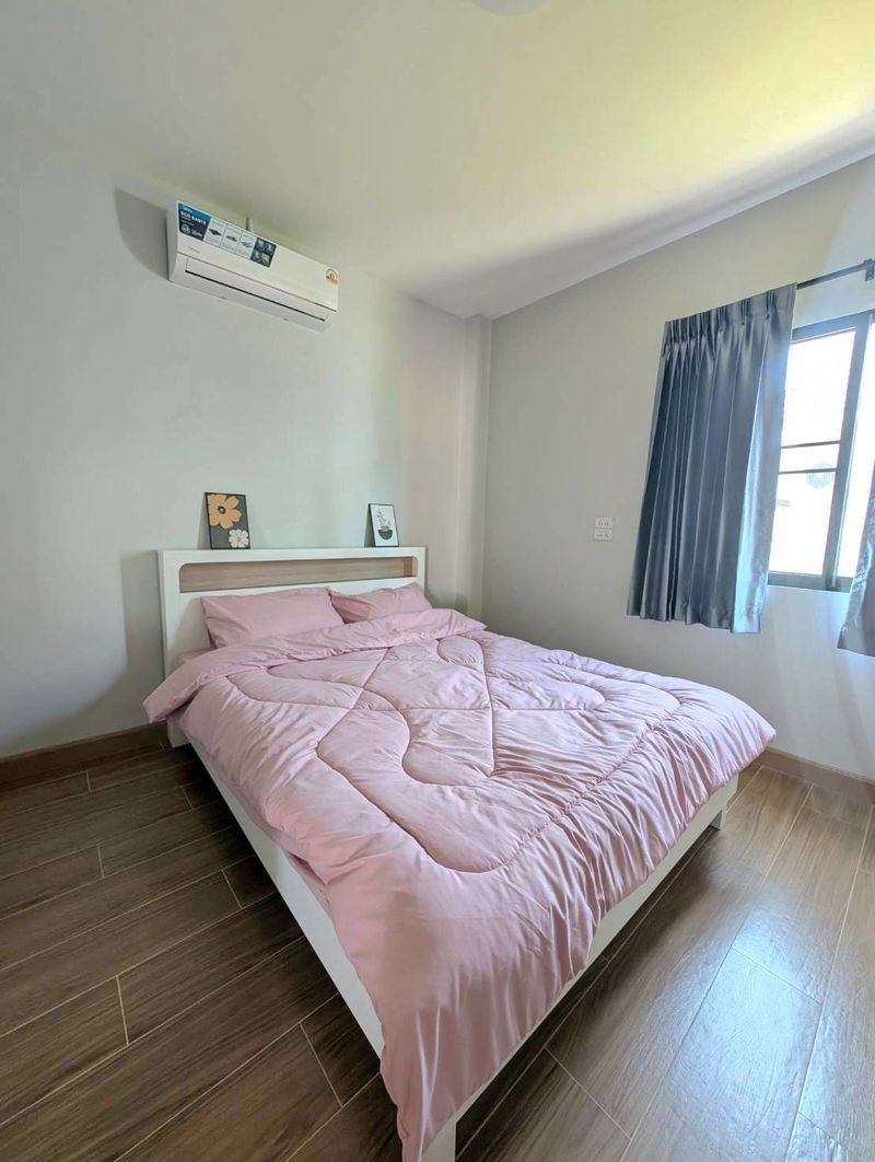 5 Bedroom House For Sale in San Phak Wan, Hang Dong, Chiang Mai - Image 9