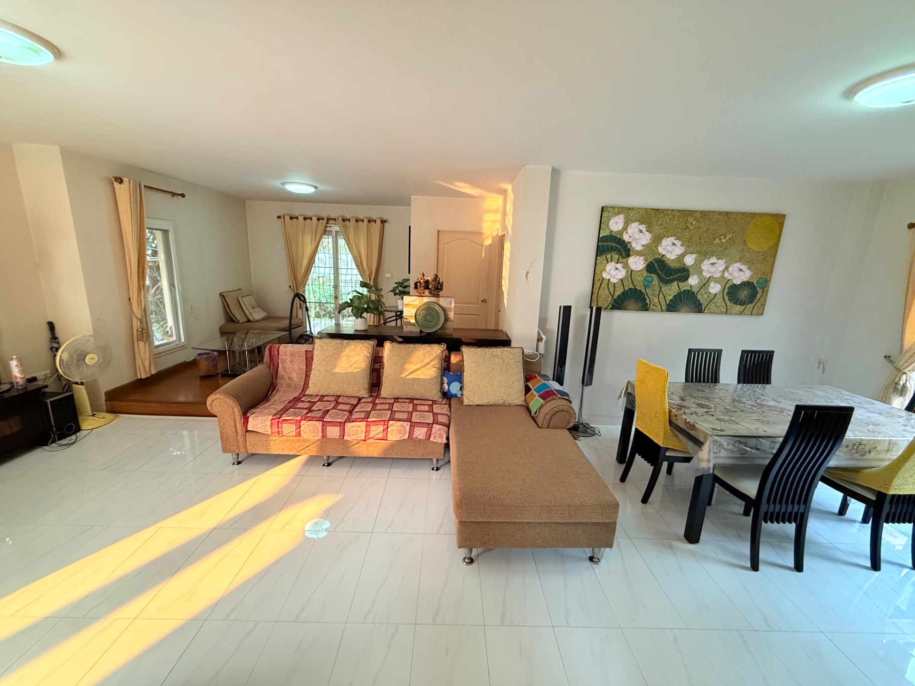 Home in Park - Image 15