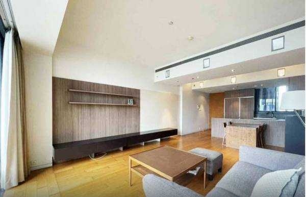 เดอะ เม็ท คอนโดมิเนียม - Image 3