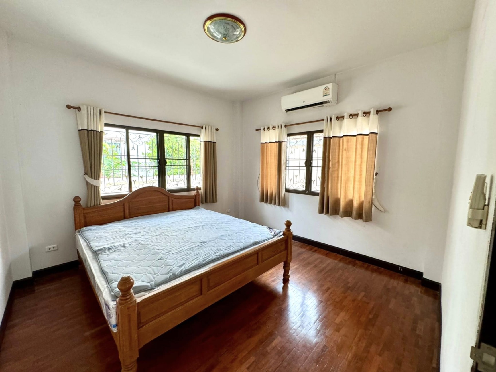 3 Bedroom House For Rent in San Sai Noi, San Sai, Chiang Mai - Image 4