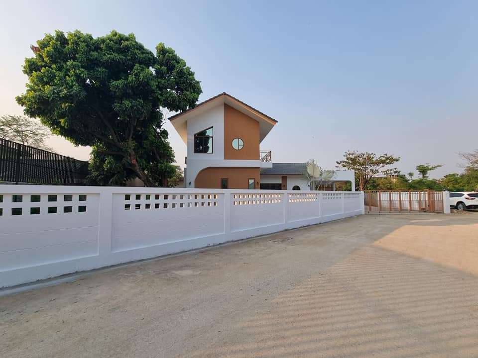 4 Bedroom House For Sale in San Na Meng, San Sai, Chiang Mai - Image 17