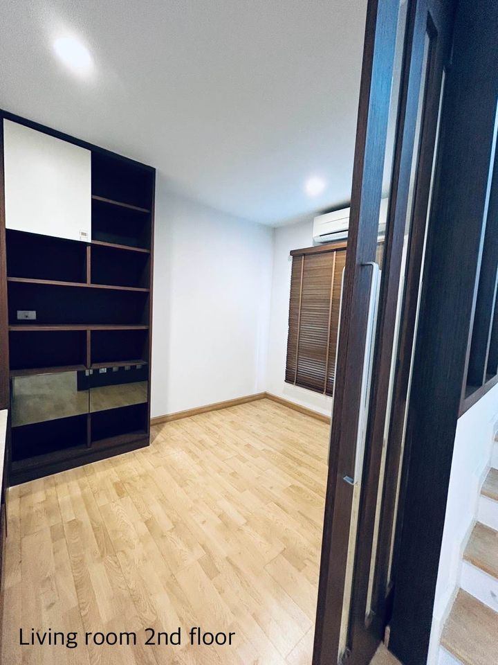 3 Bedroom Townhouse For Rent in Wang Thonglang, Wang Thonglang, Bangkok - Image 18