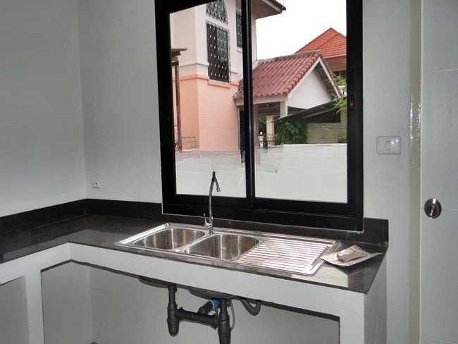 3 Bedroom House For Sale in San Sai Noi, San Sai, Chiang Mai - Image 5