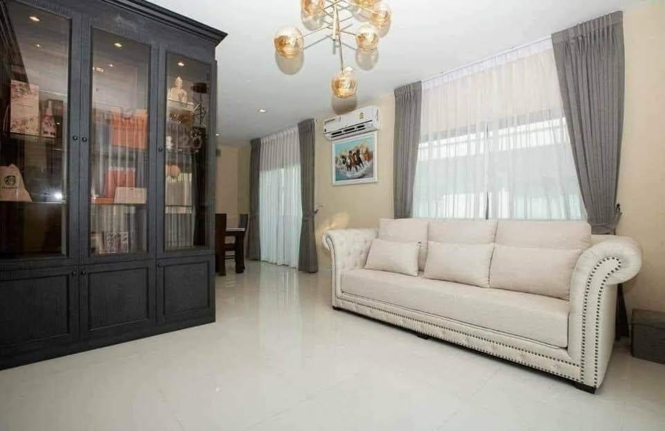 Perfect Place RAMA 9- KrungthepKreetha - Image 7