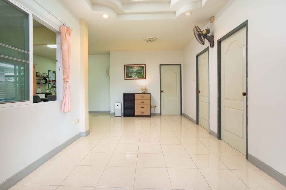 3 Bedroom House For Sale in Pa Daet, Mueang Chiang Mai, Chiang Mai - Image 7