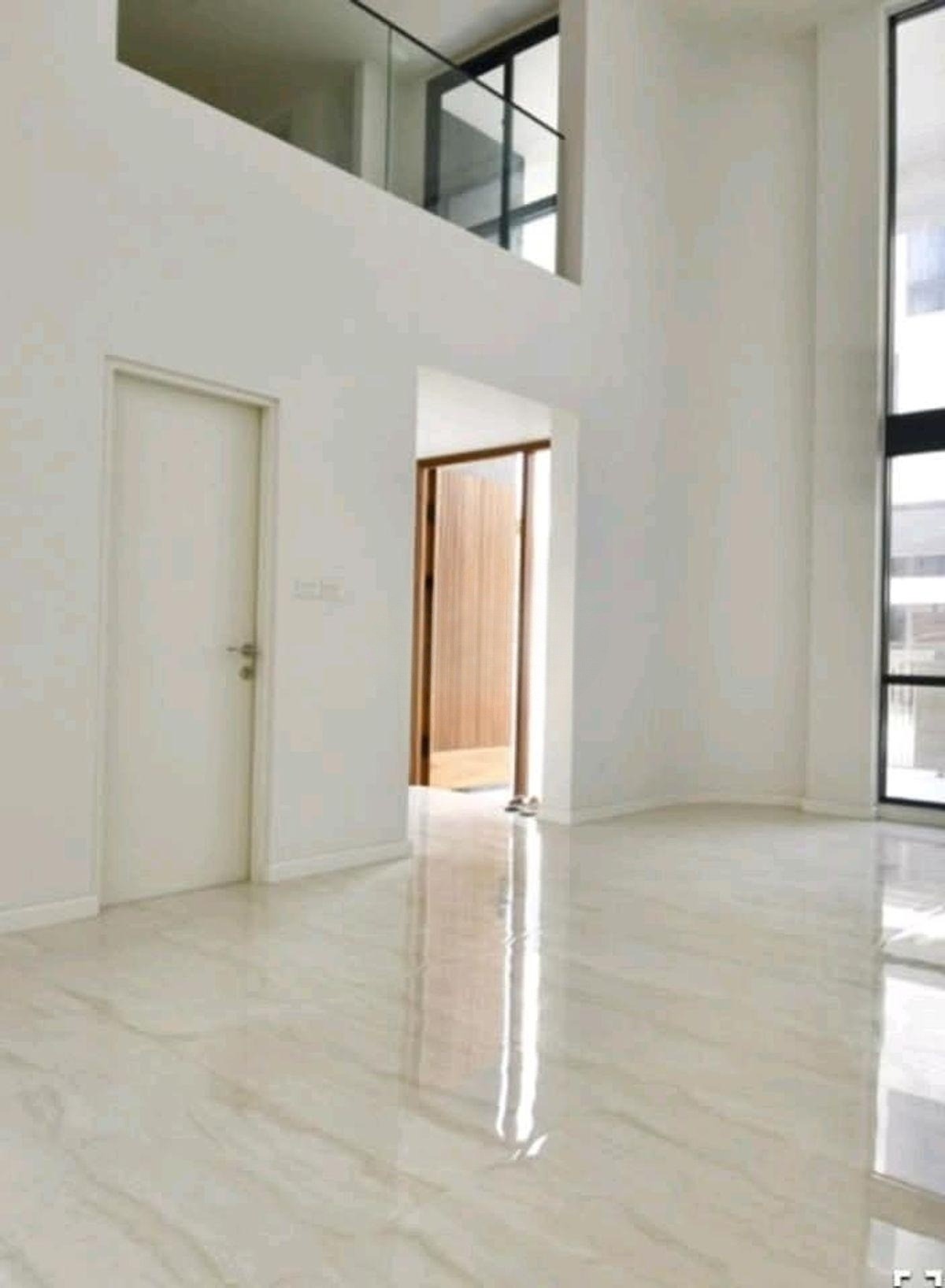 3 Bedroom Townhouse For Sale in Bang Phongphang, Yan Nawa, Bangkok - Image 6
