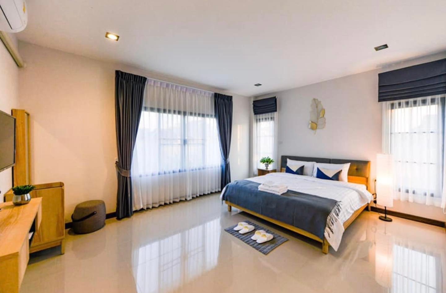 6 Bedroom House For Sale in San Phak Wan, Hang Dong, Chiang Mai - Image 24