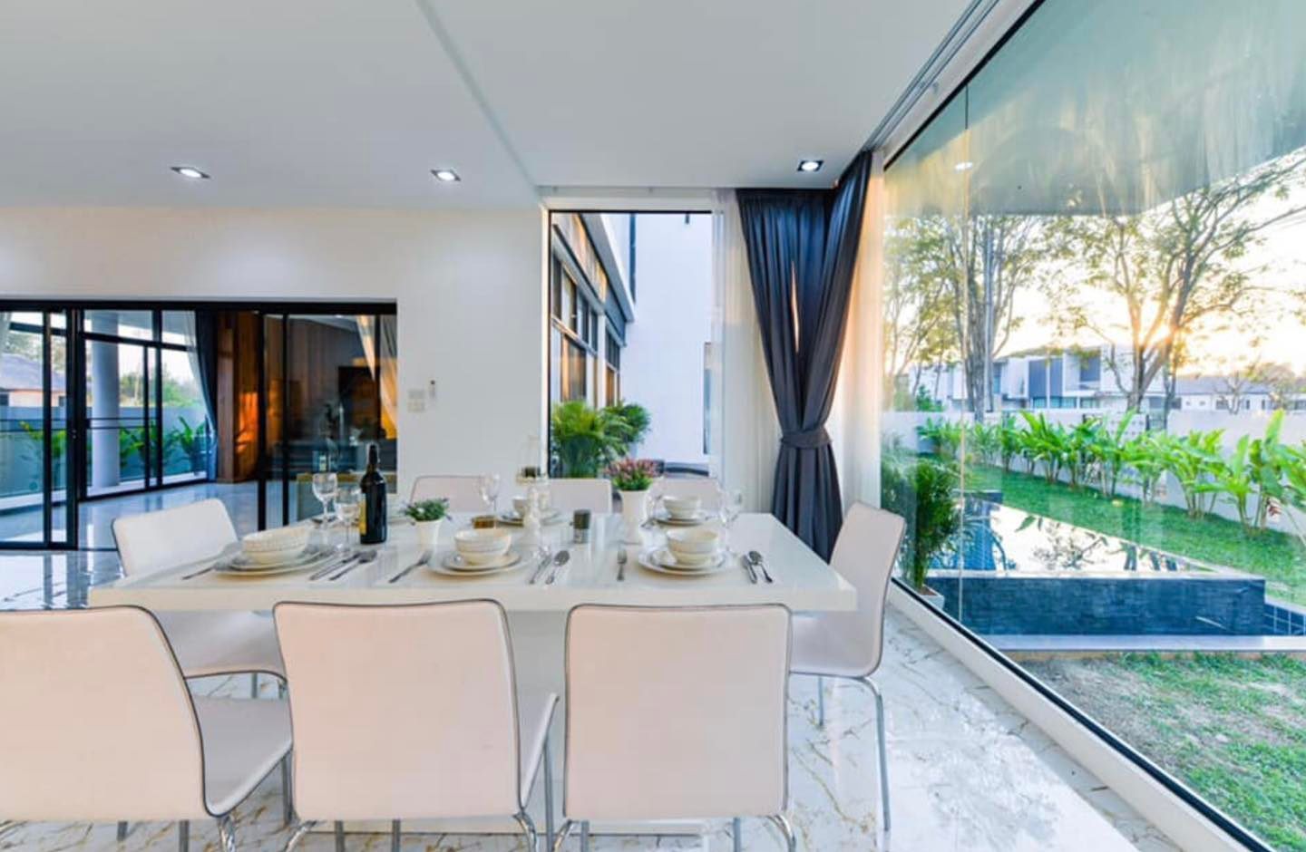 6 Bedroom House For Sale in San Phak Wan, Hang Dong, Chiang Mai - Image 5