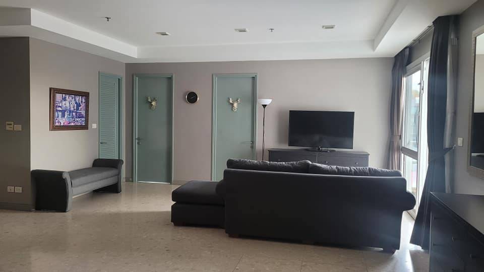 Nusasiri Grand Condominium - Image 1