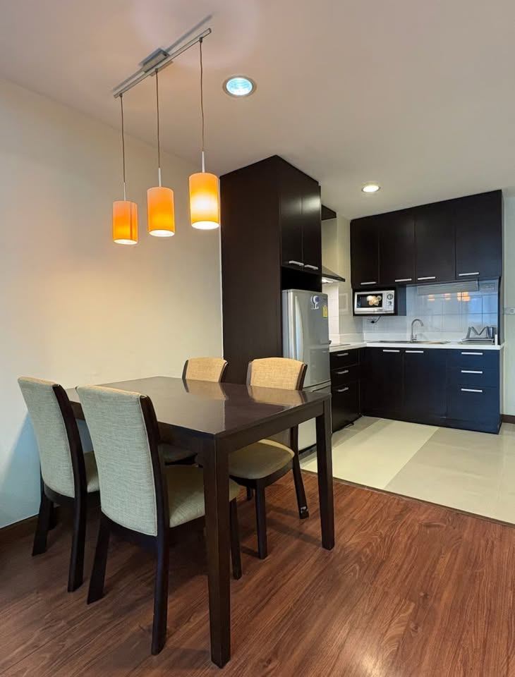 1 Bedroom Condo For Rent in Khlong Tan Nuea, Vadhana, Bangkok - Image 2