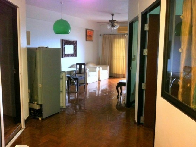 Riverside Condo - Image 2