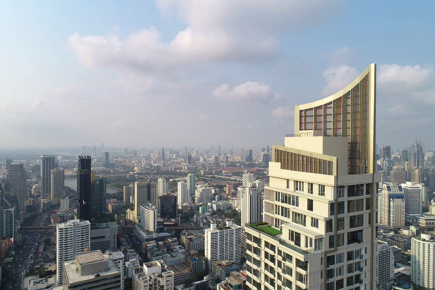 THE ESSE Asoke - Image 11
