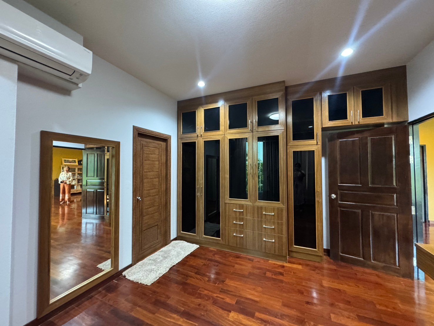 6 Bedroom House For Sale in Nam Phrae, Hang Dong, Chiang Mai - Image 20