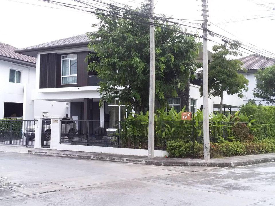 4 Bedroom House For Sale in Mae Hia, Mueang Chiang Mai, Chiang Mai - Image 2