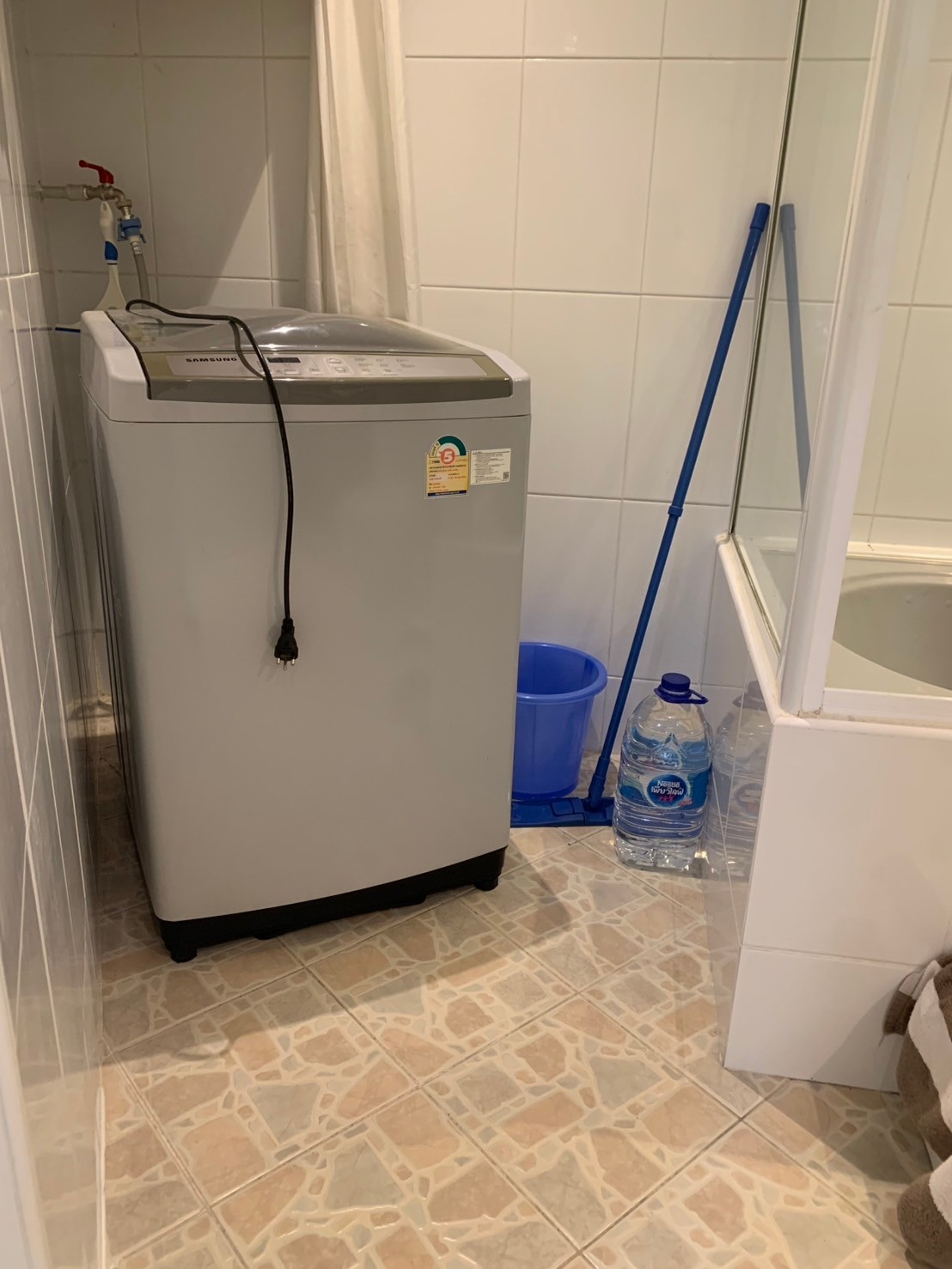 Riverside Condo - Image 18