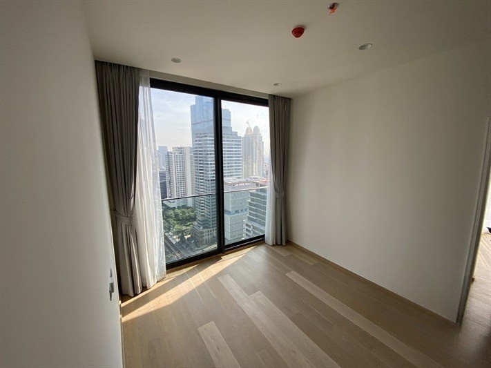 อนิล สาทร 12 - Image 2