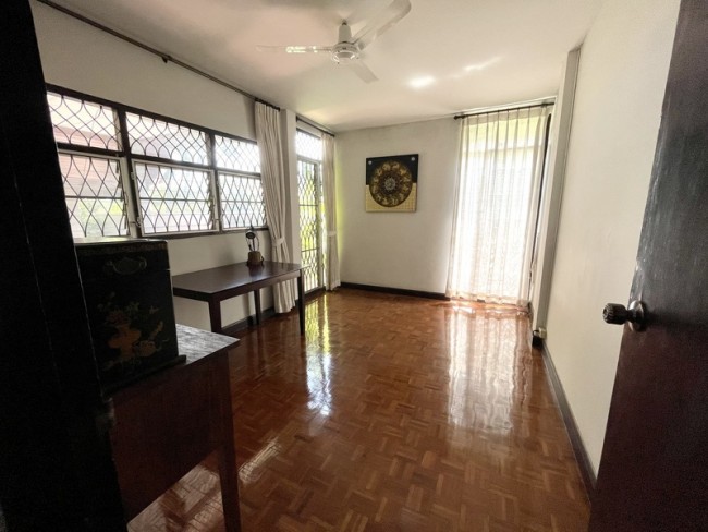 3 Bedroom House For Sale in Pa Daet, Mueang Chiang Mai, Chiang Mai - Image 5