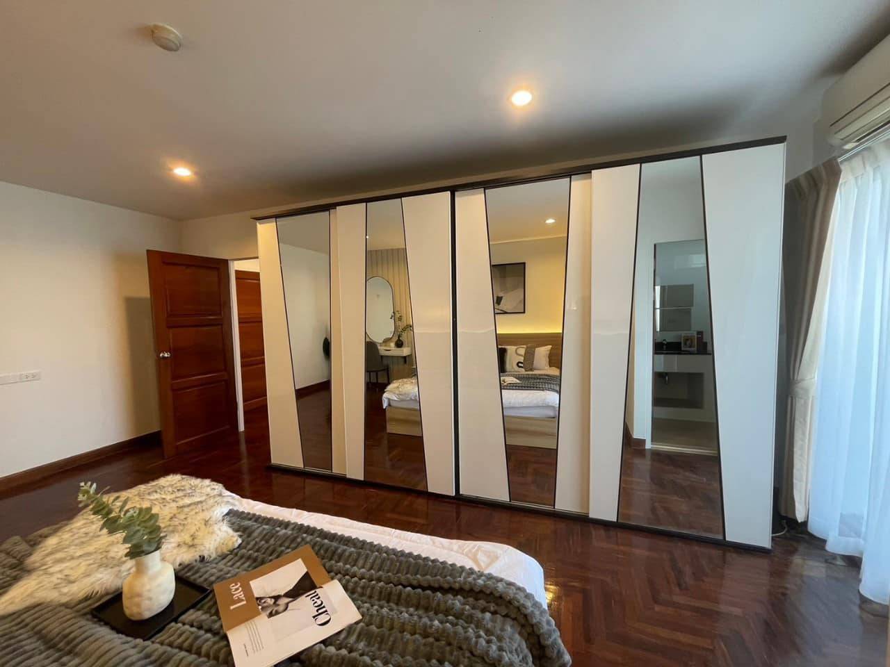 1 Bedroom Condo For Sale in Thung Phaya Thai, Ratchathewi, Bangkok - Image 3