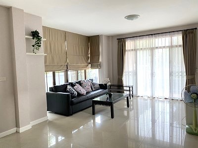 3 ห้องนอน บ้านเดี่ยว สำหรับเช่า ใน บางแก้ว, บางพลี, สมุทรปราการ - Image 2